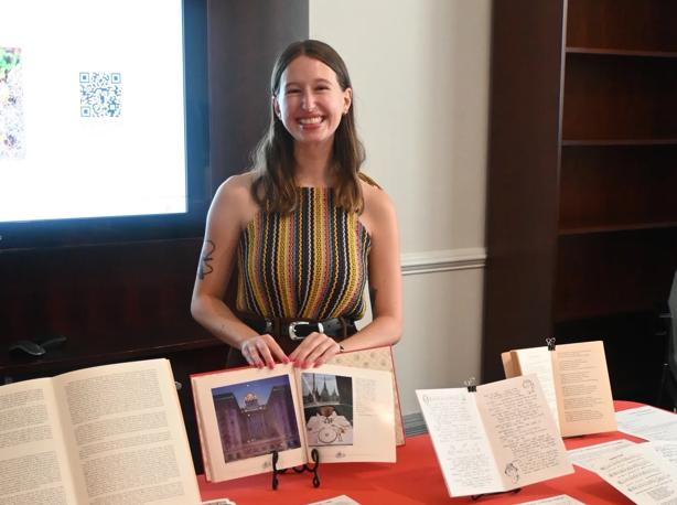 Colleen Rodgers enrolled in ODU's online MLIS program and kept working fulltime.