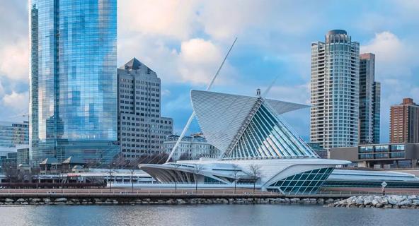 Northwestern Mutual headquarters and Milwaukee Art Museum on the lakeshore in downtown Milwaukee.