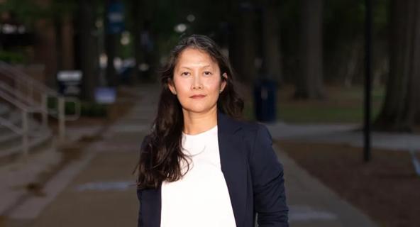 Daisy Arenas, ODU Global accounting graduate, will begin an audit internship in summer 2026 after completing nine semesters while leveraging military education benefits earned through her husband's 20 years of Navy service.
