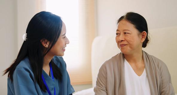 This guide for psychiatric mental health nurse practitioners breaks down the role, key work settings, and how graduate preparation supports certification and licensure.