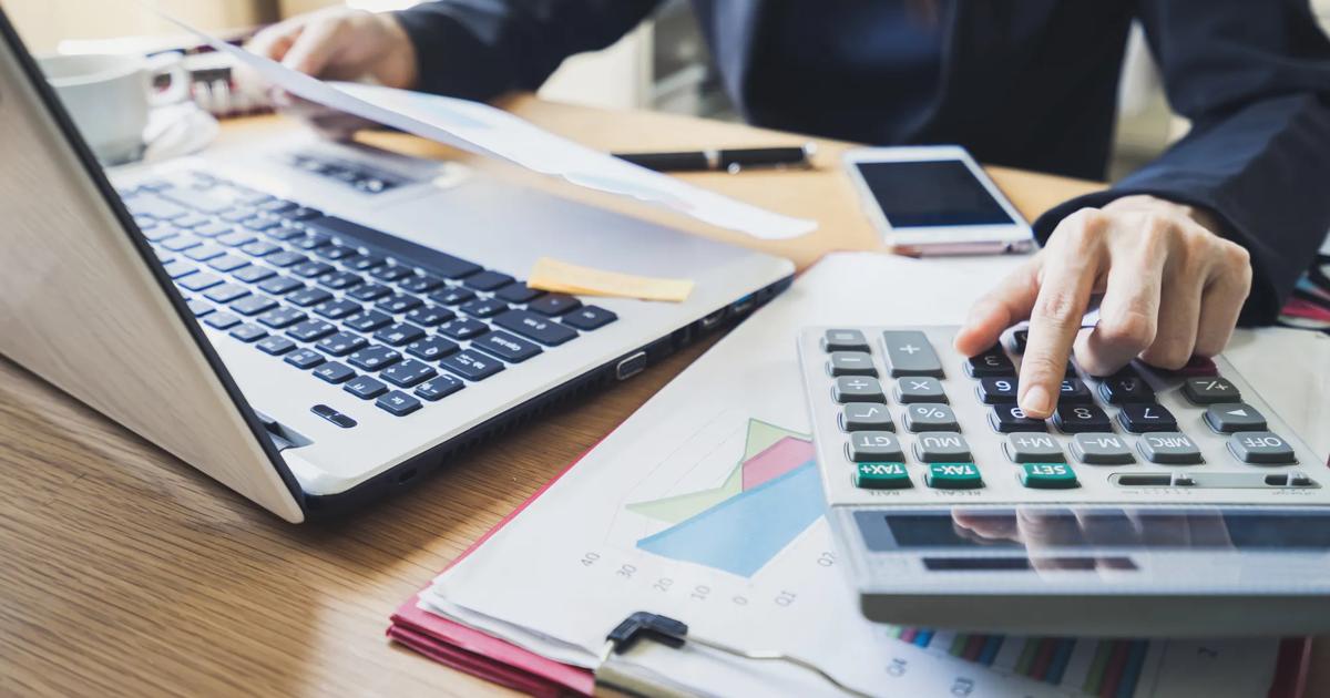Businessman working on Desk office business financial accounting calculate