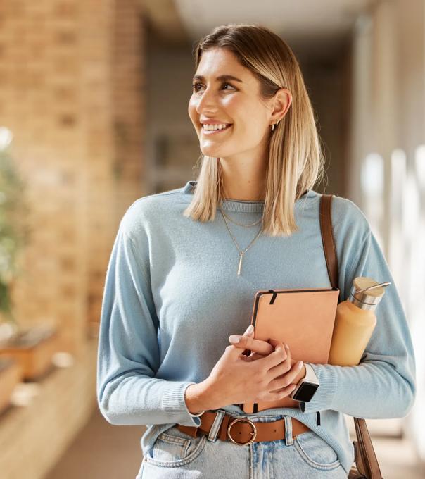 Thinking_Smiling_Woman_at_College